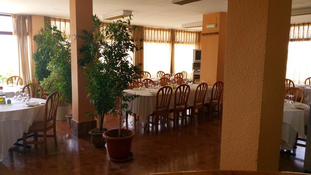Hotel-Motel Sol II Requena Zewnętrze zdjęcie