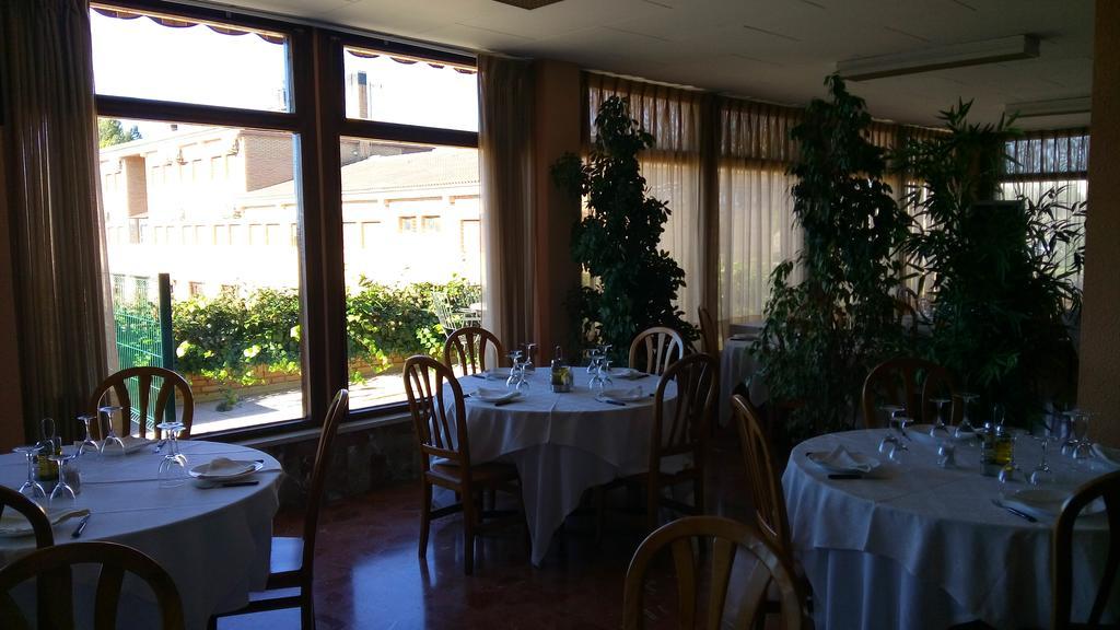 Hotel-Motel Sol II Requena Zewnętrze zdjęcie